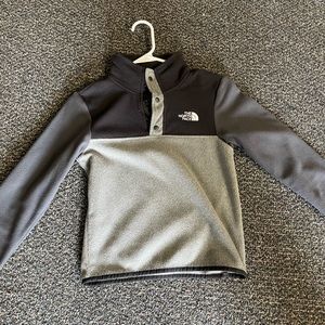 Kids north face fleece